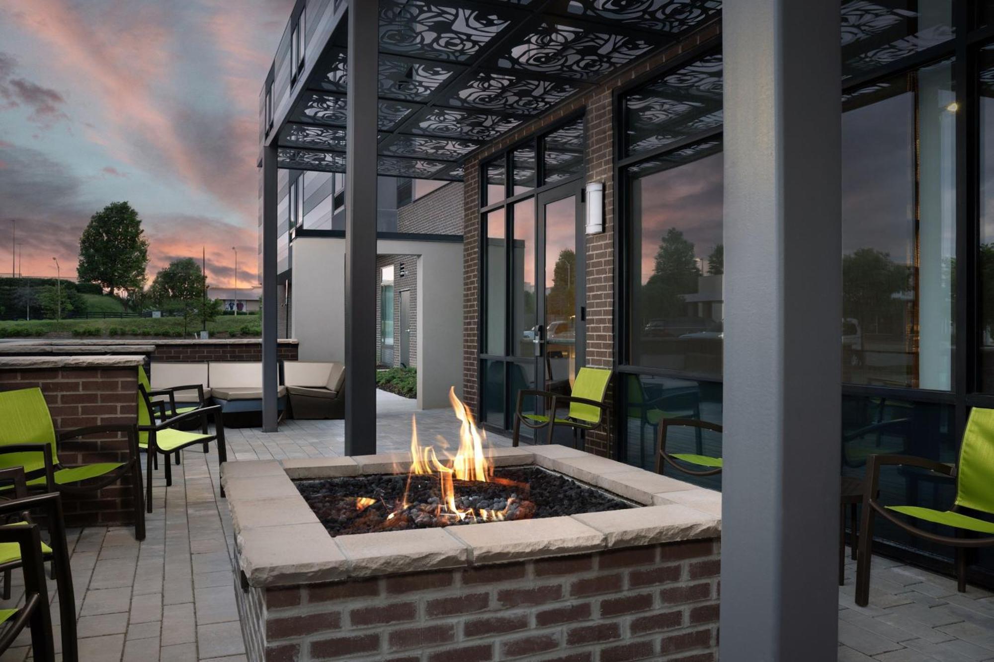 Springhill Suites By Marriott Lexington Fritz Farm Esterno foto